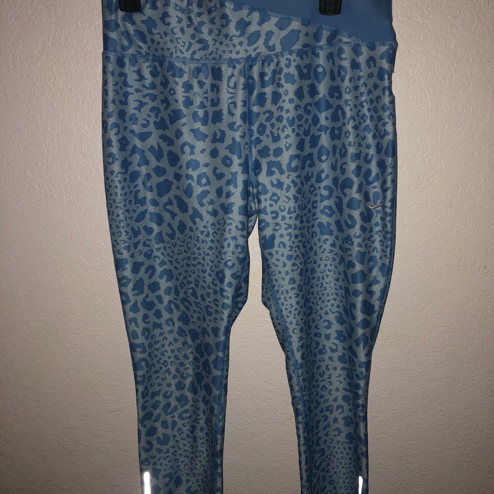 Nike dry-fit running capris